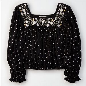 American eagle boho black floral top size small